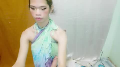 avacadaxcx online show from October 16, 2:11 am