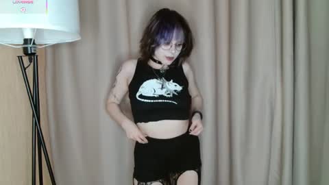 avaobierne online show from July 10, 7:35 am