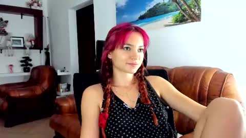 Ava online show from June 26, 8:31 am