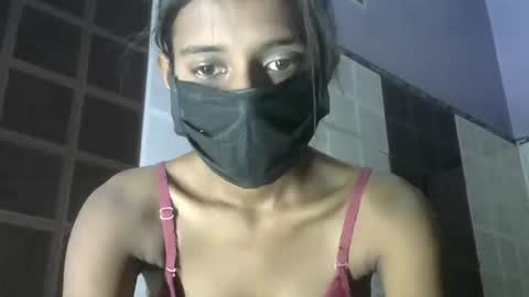 avery_lust01 online show from April 30, 5:56 am