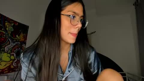   Follow me  Pvt and c2c is on  online show from July 10, 3:44 am