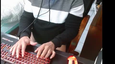 Alex online show from February 3, 1:24 am