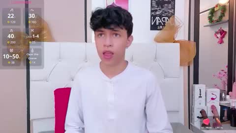 Axel Evanss online show from January 12, 1:51 pm