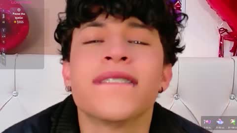 Axel Evanss online show from March 5, 1:20 pm