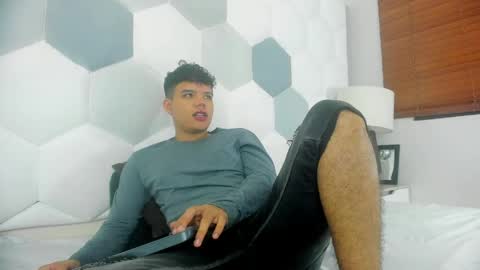 Axel Forte online show from April 22, 2:02 pm