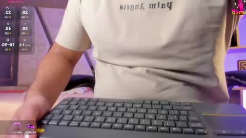 axel_grey_ online show from June 10, 1:32 pm