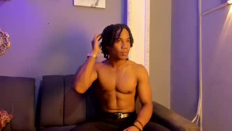 AXEL SILVA online show from March 13, 1:25 pm