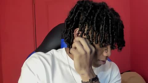 AXEL SILVA online show from February 11, 1:04 pm