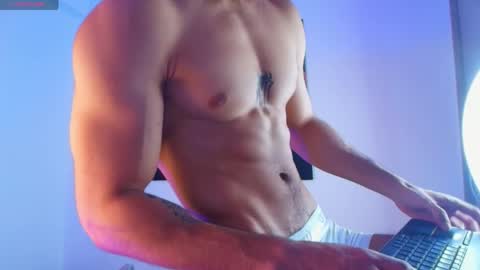 axel stein NEW ACCOUNT online show from April 30, 5:40 pm