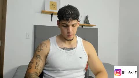 INDEPENDENT MODEL  online show from January 7, 3:33 am