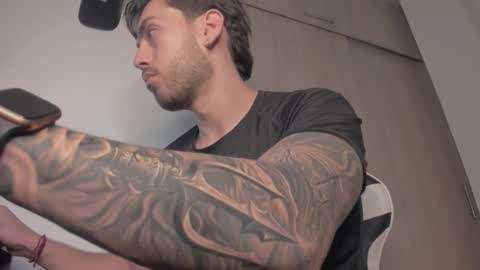 axelblaze_1 online show from March 15, 10:13 pm