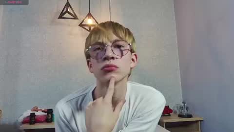 axell_stone online show from June 12, 9:03 pm