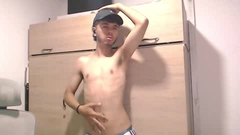 axelldark online show from March 3, 7:21 pm