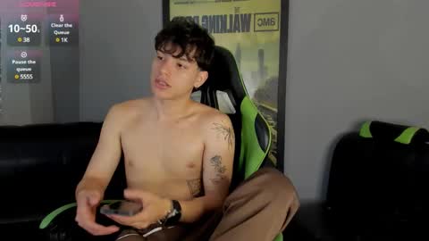 Axel Raven online show from January 21, 2:59 pm