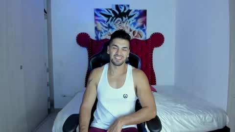 Axel online show from April 30, 11:04 am