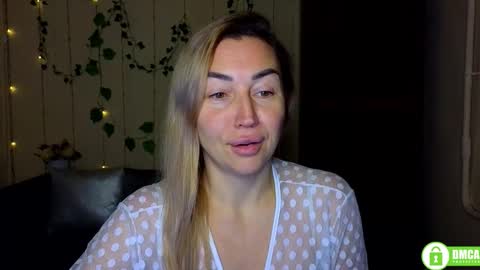 Jully online show from January 11, 6:25 pm