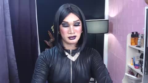 aya online show from February 19, 7:50 am