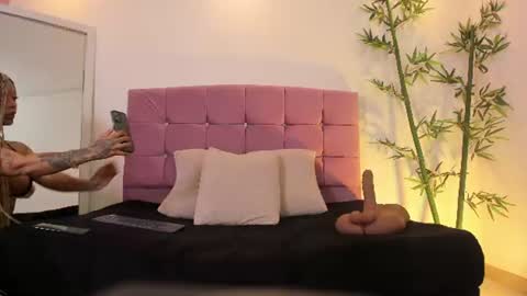 ayira_caramel online show from July 27, 11:51 am