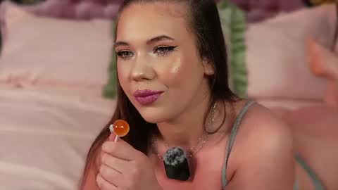 Ayla online show from July 17, 5:48 pm