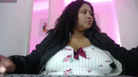 Ayliinn  online show from June 6, 7:25 am