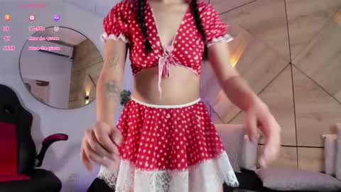 ayllin  online show from October 30, 7:47 pm