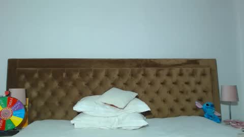 Aylin online show from February 12, 7:56 am