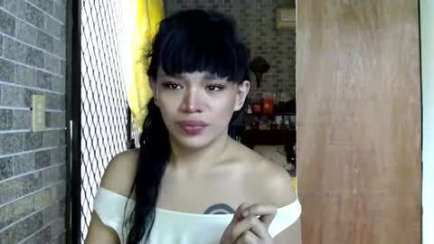 aymkyline online show from April 28, 2:27 am