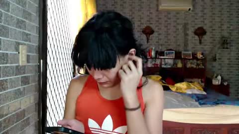 aymkyline online show from July 28, 2:09 am