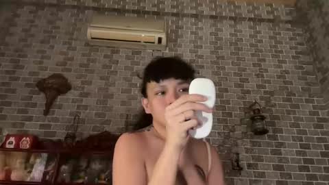 aymkyline online show from March 16, 5:32 am