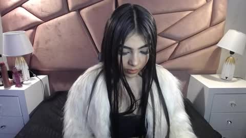 Snapshot of aysel_27 chatting on September 29, 7:35 pm Aysel online show from September 29, 7:35 pm