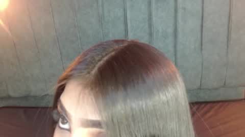 Snapshot of aysel_27 chatting on September 20, 10:24 pm Aysel online show from September 20, 10:24 pm