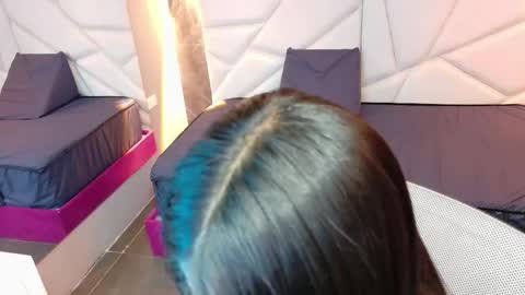 Snapshot of aysel_27 chatting on October 18, 10:03 pm Aysel online show from October 18, 10:03 pm