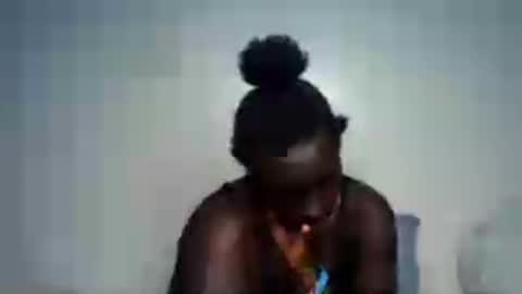 azaelia_iris online show from August 4, 6:37 pm