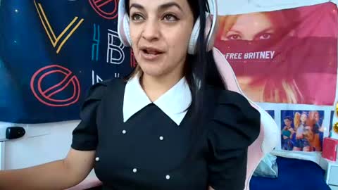 Azucena R online show from July 28, 6:20 pm