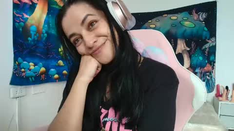 Azucena R online show from April 29, 4:01 pm