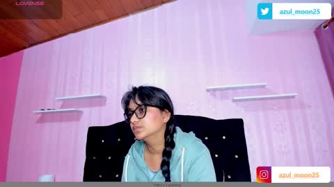 Snapshot of azul_moon chatting on September 10, 3:40 am azul_moon online show from September 10, 3:40 am