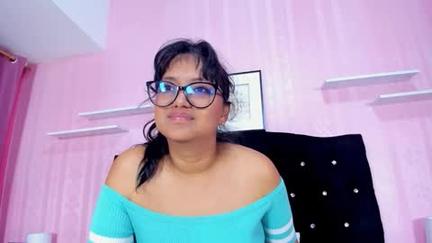 Snapshot of azul_moon chatting on October 10, 4:29 am azul_moon online show from October 10, 4:29 am