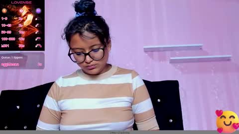 Snapshot of azul_moon chatting on September 15, 3:41 am azul_moon online show from September 15, 3:41 am