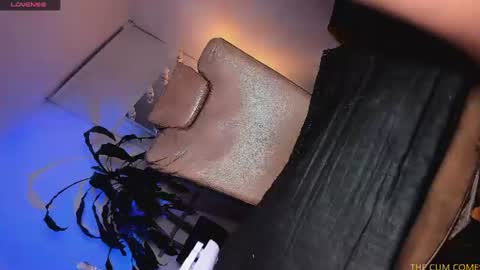 azulawitch online show from July 8, 8:34 pm