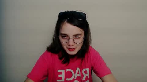 azumi_chan_ online show from March 12, 3:38 pm