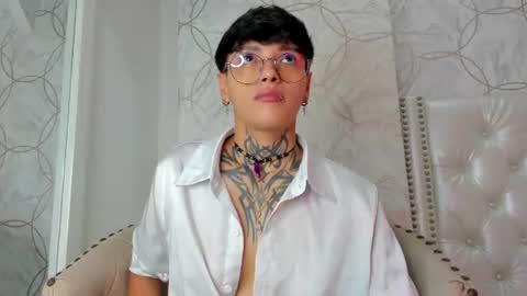 Anny online show from July 25, 3:59 am