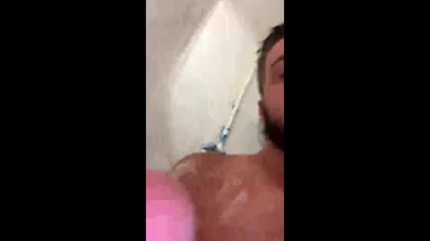b44212157 online show from June 4, 4:24 pm
