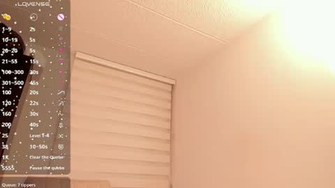 babe_sophiee1 online show from June 13, 6:57 am