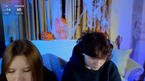 Snapshot of babees_eva chatting on October 20, 7:08 pm Sweety Eva online show from October 20, 7:08 pm