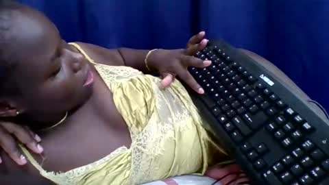 baby cool online show from February 26, 11:41 pm