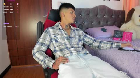 Snapshot of baby_gio chatting on September 21, 5:50 pm OF GxoXabs online show from September 21, 5:50 pm