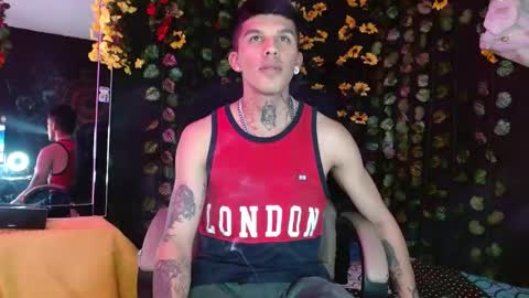 Snapshot of baby_gio chatting on December 12, 6:36 am OF GxoXabs online show from December 12, 6:36 am