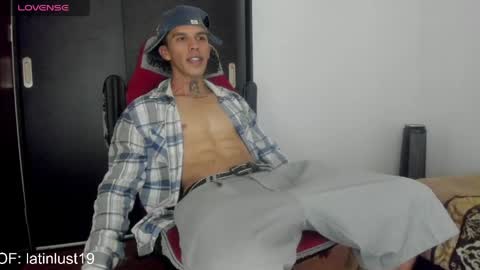 OF GxoXabs online show from April 23, 7:04 pm