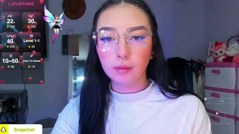 lily online show from November 18, 7:06 pm