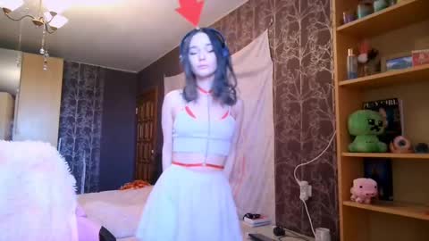 Alice online show from May 8, 8:31 am